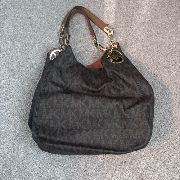 Michael Kors Fulton Large Logo Shoulder Bag with Large Wallet - Picture 8 of 14